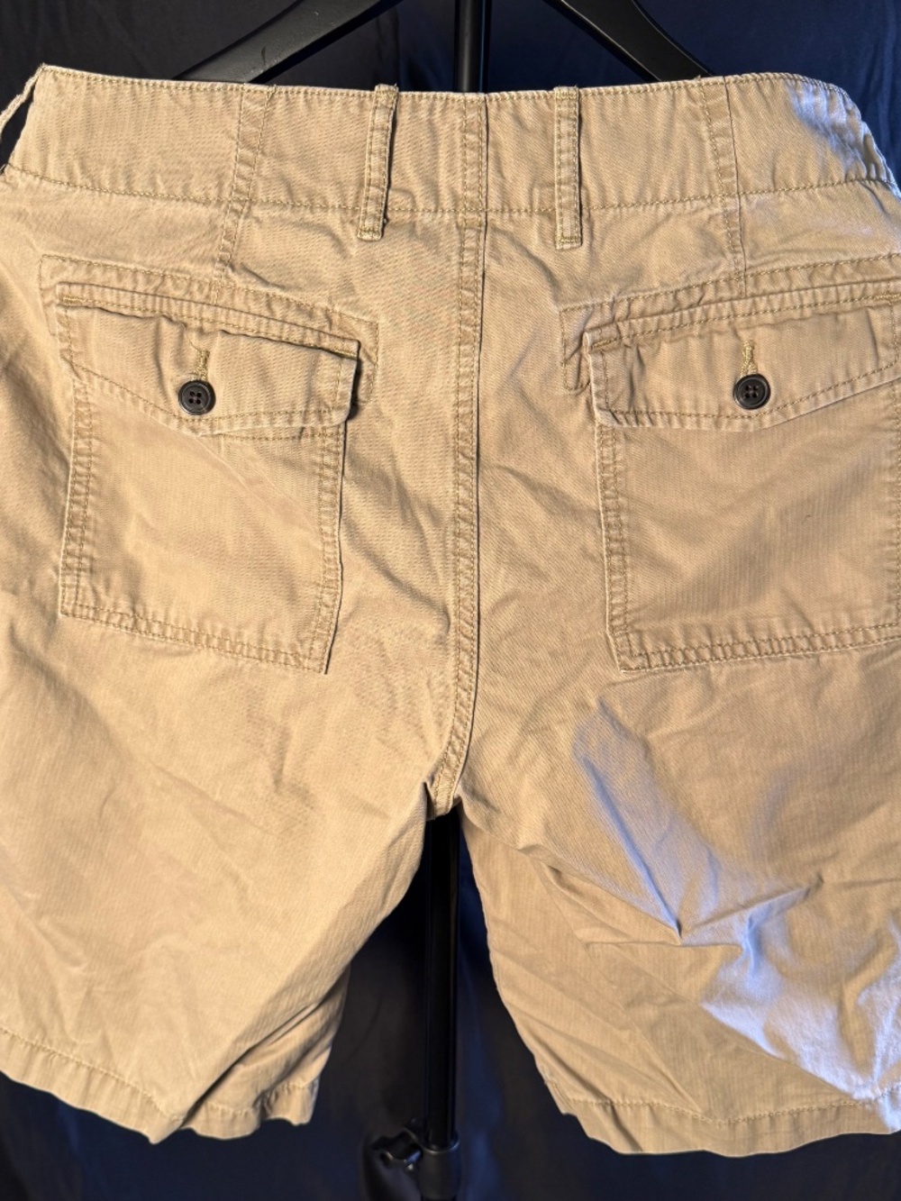 LAST CHANCE SALE, NOW REDUCED 1/2 OFF-Gap Men's Shorts (Size 30) - Picture 3 of 6